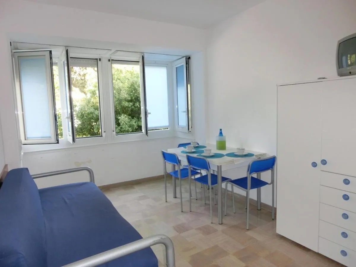 Two-Bedroom Apartment In A Wonderful Residence Bibione