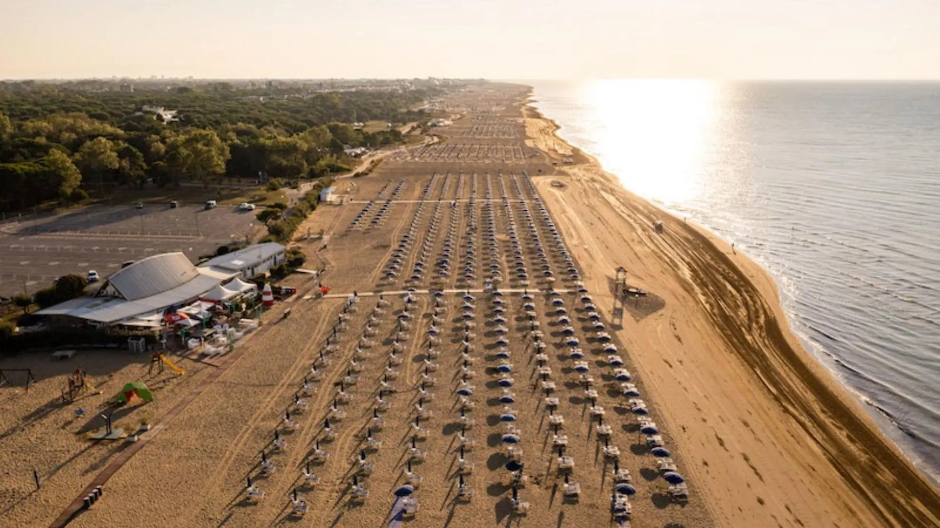 Two-Bedroom Apartment In A Wonderful Residence Bibione Italy